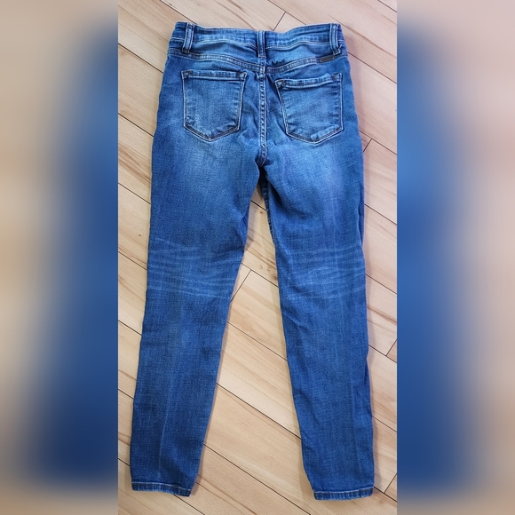 Kancan Distressed Skinny Jeans Size 26 - Picture 2 of 7